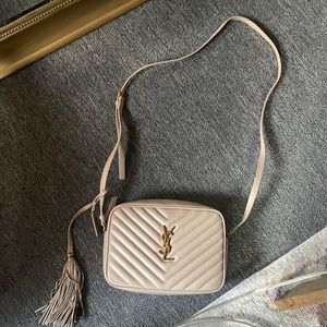 Gorgeous Ysl Calfskin Matelasse monogram lou camera bag